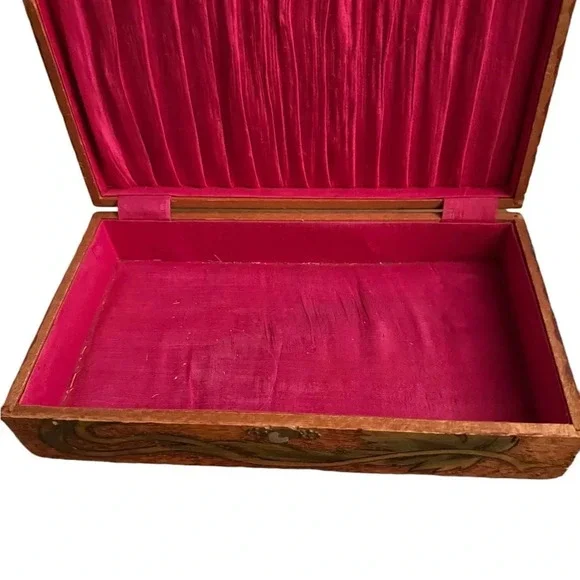 Antique Engraved Wood Cigar Box Ibor City - Picture 4 of 7